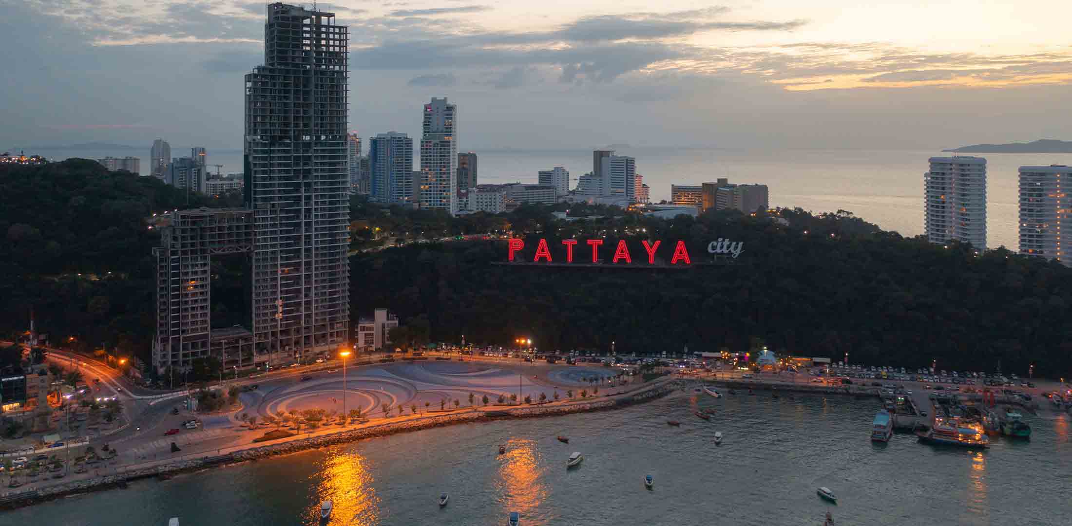 PATTAYA TAXI,AIRPORT, BKK, BANGKOK, HUN HIN, CHA-UM, KHAO YAI